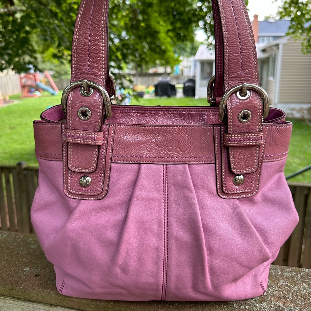 Coach Leather bag